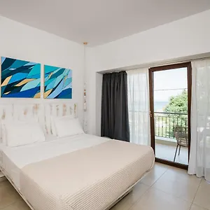 Limna Resort