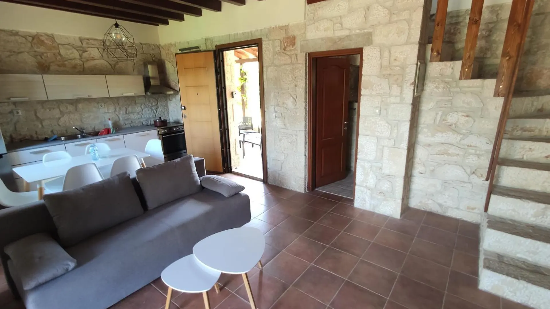 Af House&Pool Apartment Afytos